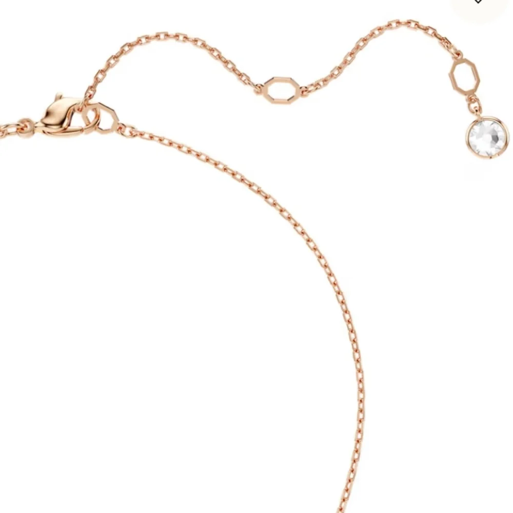 NWOT Connexus pendant Mixed cuts, Heart, White, Mixed metal finish